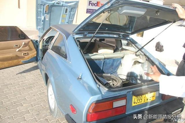 阿曼日记1:中国人买三手日产达特桑280Z