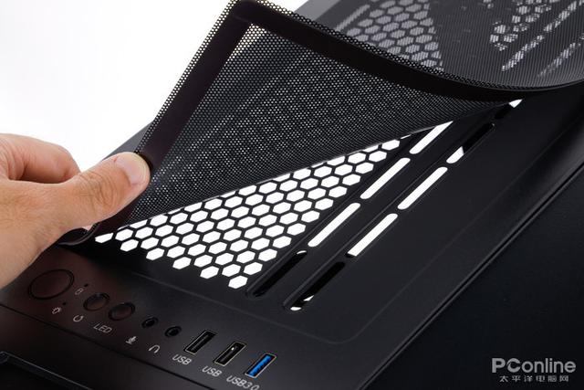 航嘉GX560S机箱评测：全景侧透与精致做工的结合