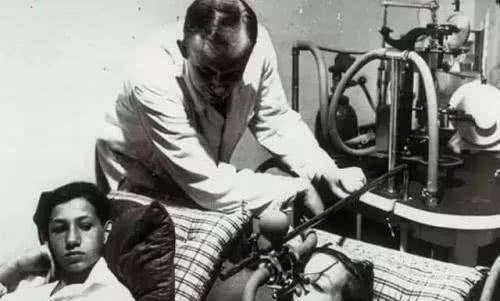 纳粹军医精通人体分割疗法，在去世之后都没有被放过