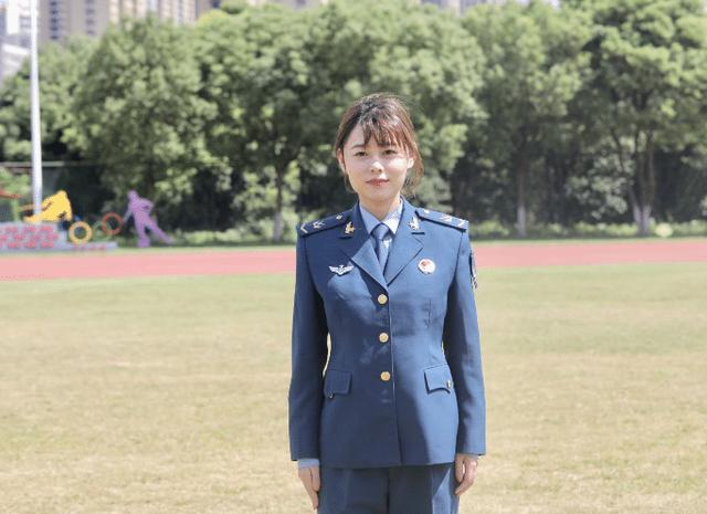 她是好声音最惨冠军，本以为会大紫大红，没想到赛后却沦为路人