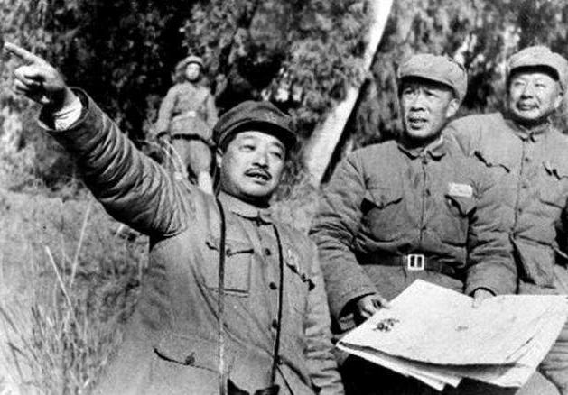 她是贺老总的大姐，贺老总说：如果不牺牲，她