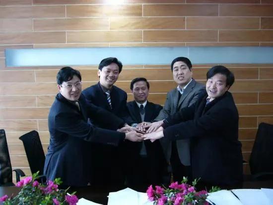 他在铁窗中被迫以1660万元转让股权，如今终审判