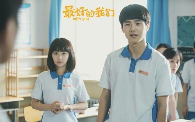 真不老美魔女！50岁看着像20，怪不得能嫁小12岁老公！