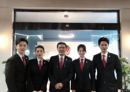 蓝盈莹资源多好？3部待播剧都是女一号，搭档王千源张涵予等大咖