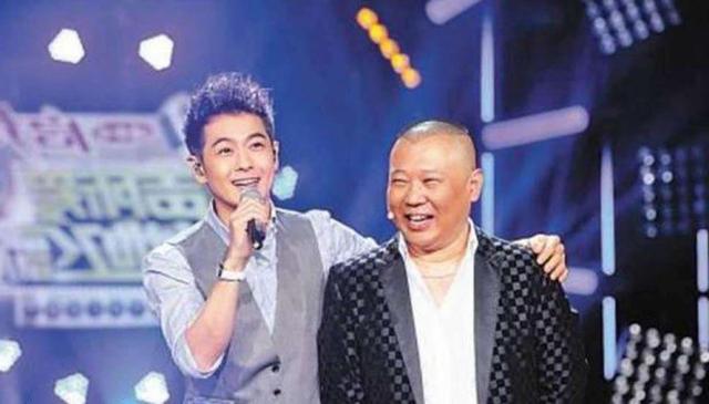 这些明星身高差距的“尴尬”合影，其中一位被