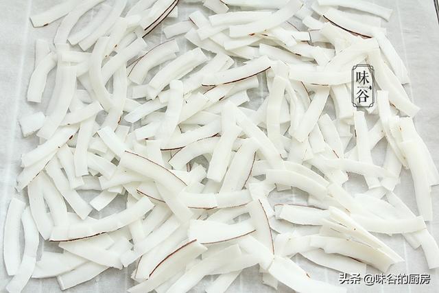 这水果全身是宝，夏天吃正当季，烤一烤瞬间变小零食，太香脆了