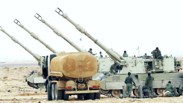 大量火炮运去利比亚，帮政府军重建炮兵火力，