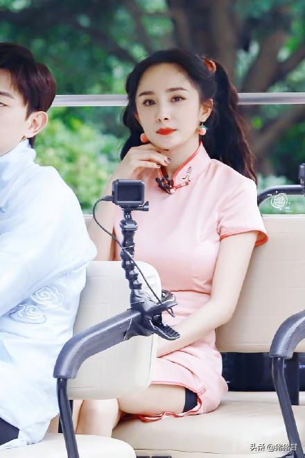 『常驻』快乐大本营常驻新人候选名单 杨幂沈腾同台沈叔叔现场吃瓜