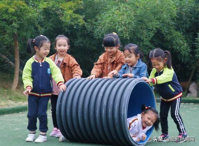 兰山区一百多家私立幼儿园被政府收编，家长：原来一个月收3000多，现在才1000来块钱