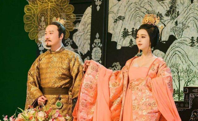 汉武帝尊儒，武则天信佛，背后隐藏着怎样的真相？权力的游戏罢了