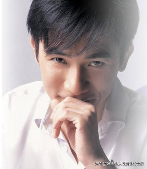 就在5天前，“辱华”333天的国家一级演员梁朝伟