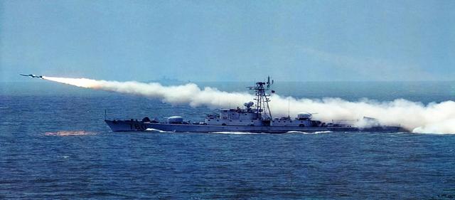 七十一载铸造海上钢铁长城——人民海军现役舰