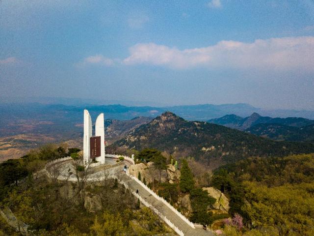 ������ս�ۣ���ԣ˵���鸦�¾�����ʵΪ��ıԶ�ǵ��չ�֮��