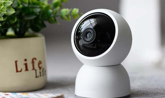 “保护神”变“偷窥者”：家用智能摄像头可能正出卖着你的隐私