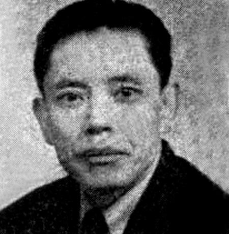 南昌起义时，他救了林彪一命，后来却偷了几根金条，当了叛徒