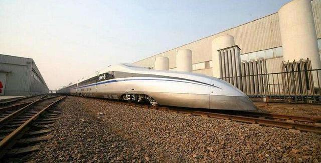 华为别骄傲，你的技术不足以让美国害怕，打压