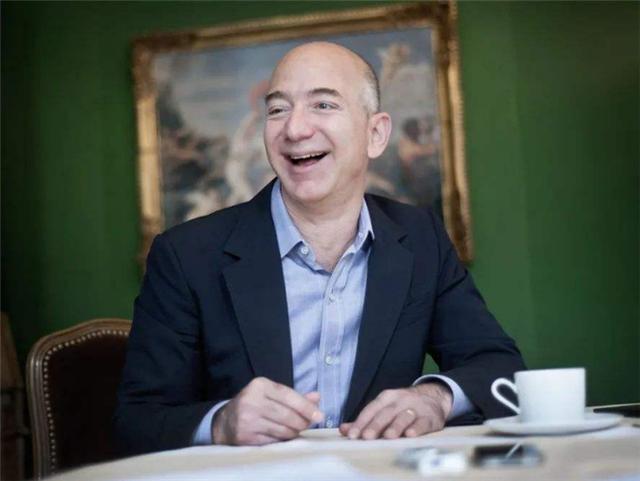 为何世界首富资产达不到万亿，难道只能留在千