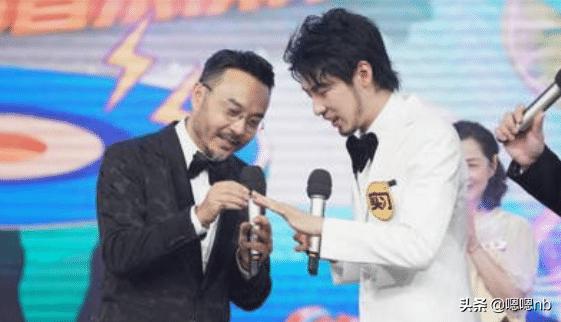 一人毁了一个团？《天天向上》海报高天鹤被P掉，王一博也被连累