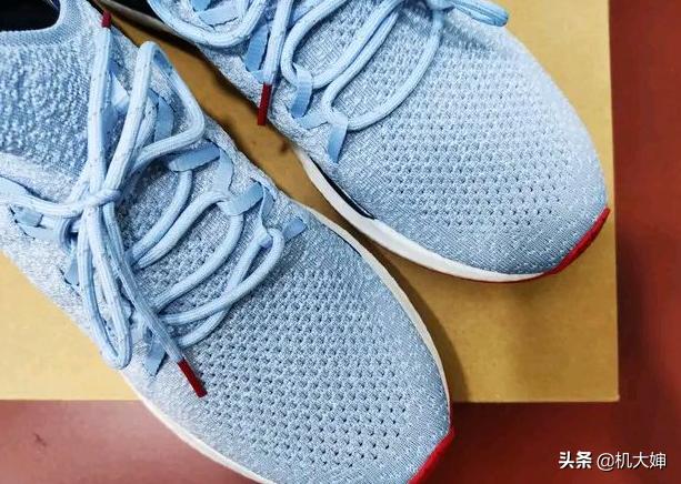 小米出香港脚克星！内置“大空调”，分子级除臭，网友：防滑不？