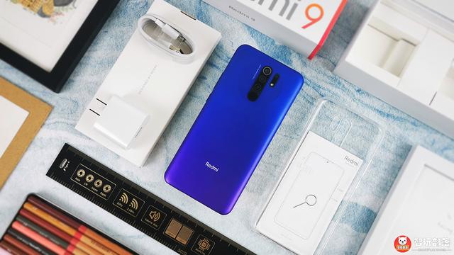 Redmi 9开箱体验图赏：藏于霓虹，绚烂星空！799元的高品质入门机