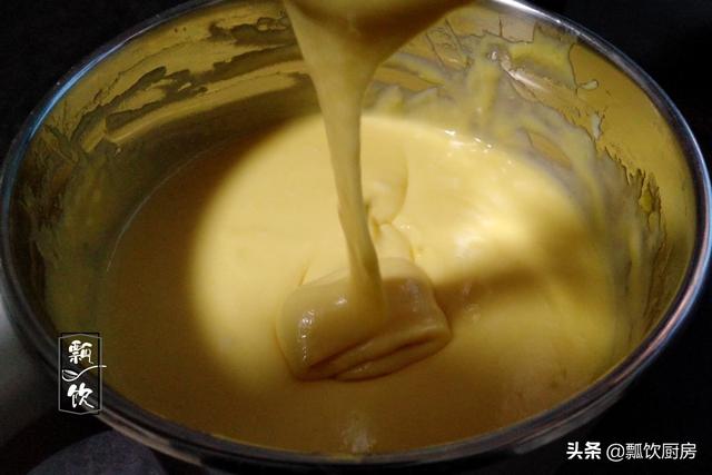 做蛋糕总失败，试试这做法，厚实不开裂，嫩得直颤悠，特别香
