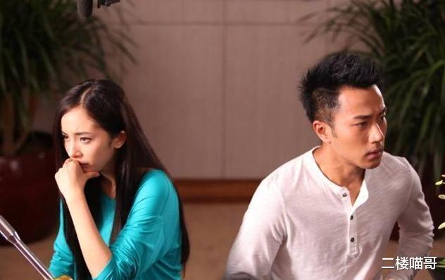 与杨幂离婚后刘恺威逐渐放开，现身游艇派对与多名比基尼美女合影