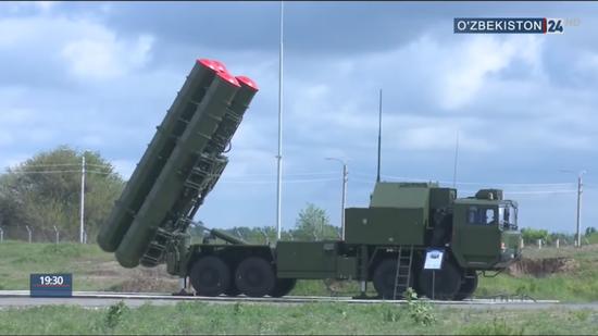 运20真忙碌，身影又现中亚，防疫运输当练兵，霸