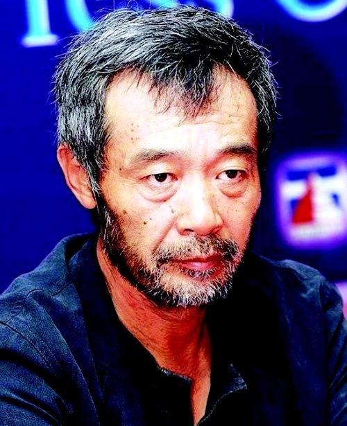 30年前被王志文赶出家门，做7年地下情人，现在的徐帆却终生未孕