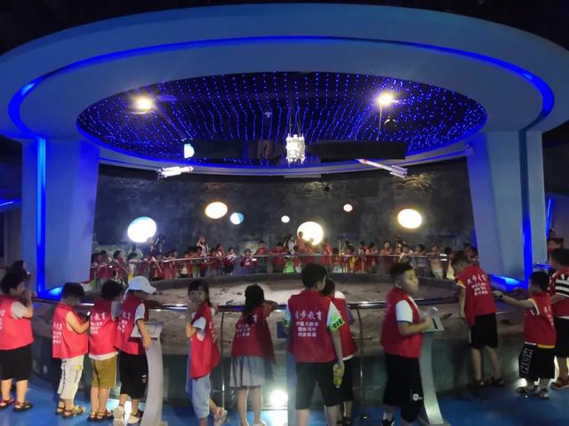 共同聚焦南昌华南城系列活动2020南昌市首届航天科普展火热进行时