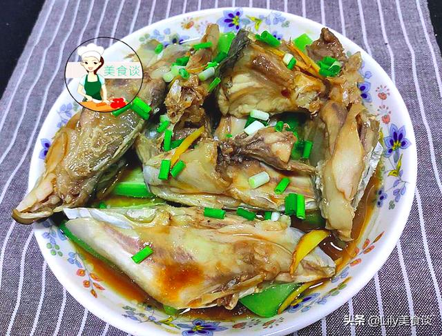 热天要多吃蒸菜，这菜蒸一蒸，8分钟上桌，又鲜又营养，家人爱吃