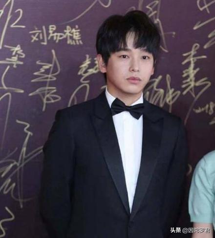 别不信，这场恋爱还真有可能是彭昱畅事业的转折点