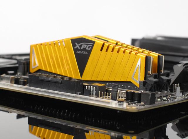颜值和实力兼具——XPG威龙 Z1 DDR4-3600内存评测