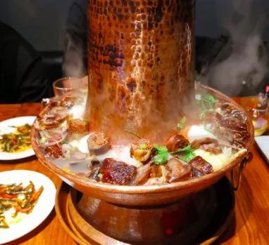 海口这条街，绝对满足了你对美食的所有幻想！
