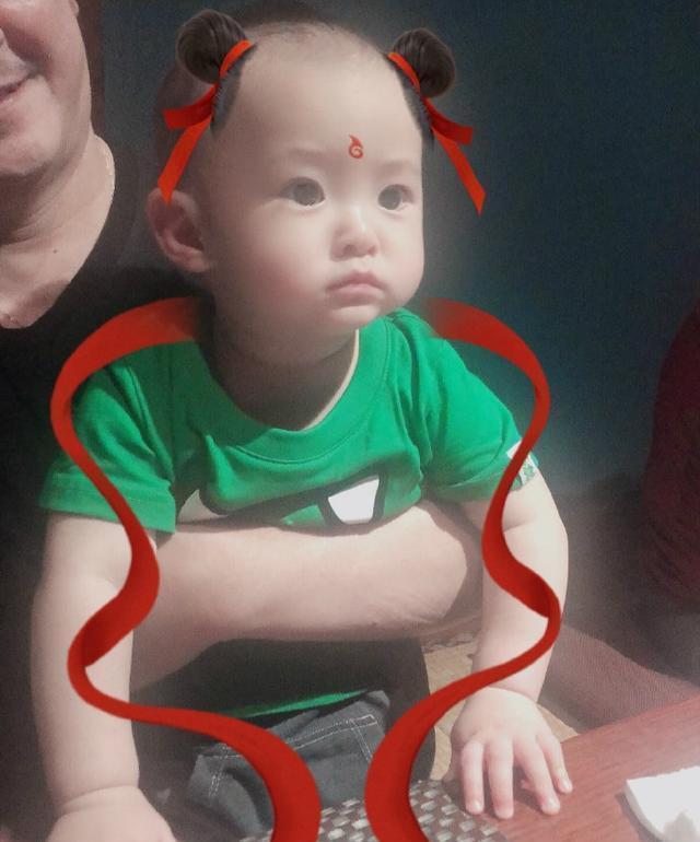 沈腾爸爸长得也太白马王子了吧？陈冠希爸爸同性男友个个颜值逆天