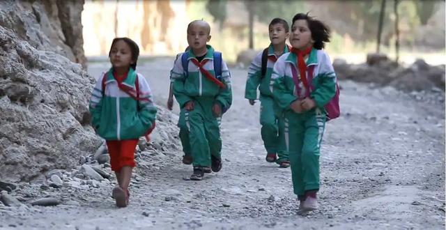 扶贫故事｜你在我眼中是最美，每一个微笑都让我沉醉