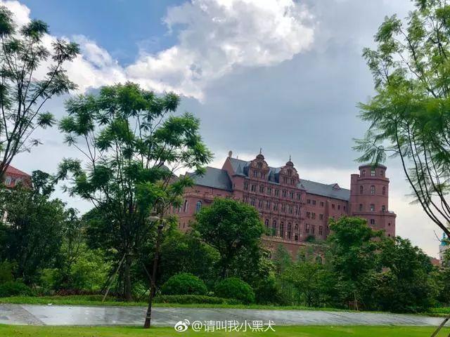 华为大规模搬迁东莞松山湖，华为真的要离开深圳了？