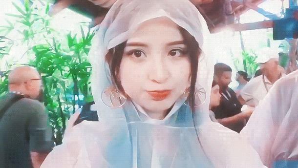 没能出道也能火！苏芮和金子涵因高人气火出圈，今资源不比THE9差