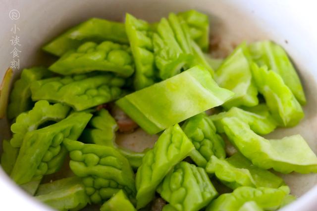 天热，多给家人做锅汤，此汤5元一锅，滋补去暑热，夏天喝正合适