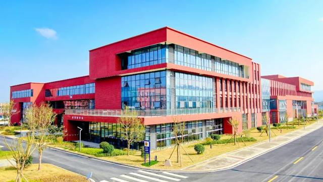 天府新区有所科技大学，向打造东方“加州理工学院”迈进