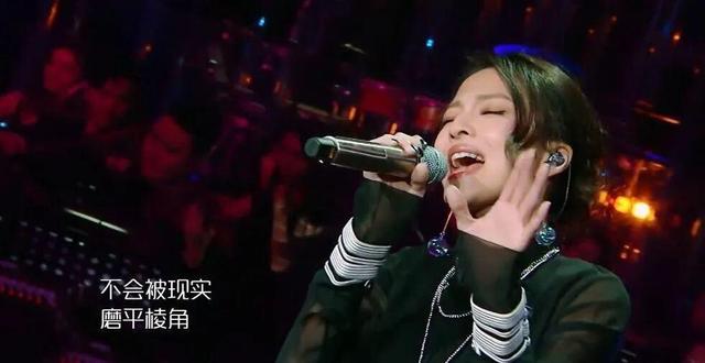 被公司勒索、亲妈压榨、好友欺骗，现实版樊胜