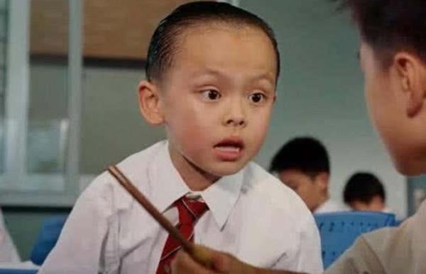 被周星驰发掘的4位女童星，前三位不温不火，唯独杨幂成大明星