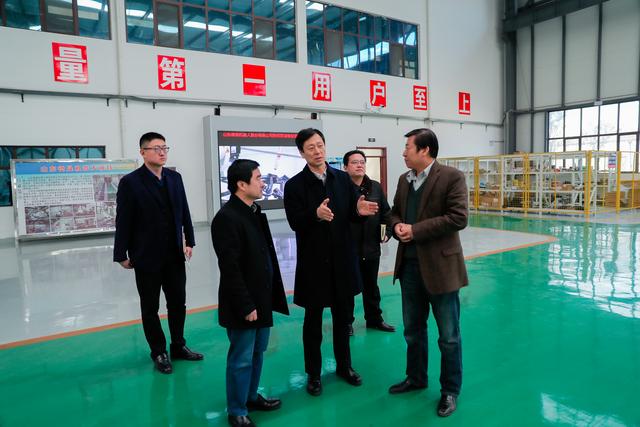 济南新材料产业园区管委会主任陈西武到机械制造类企业调研