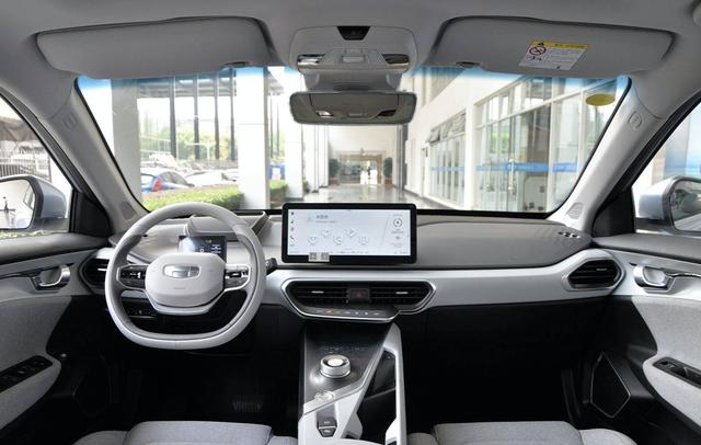 雪佛兰畅巡和几何A，买谁比较好？