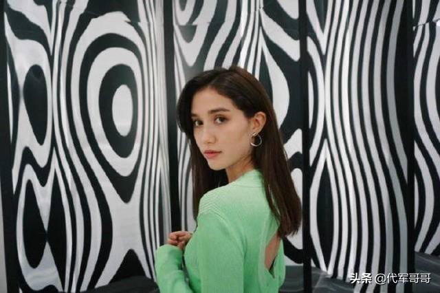 《小娘惹》中的混血美女，曾與江疏影演閨蜜，如今26歲很美卻單身