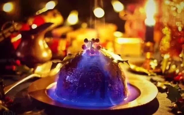 �������ض�40������ħ������ʳ���̵㣬��ǵö���