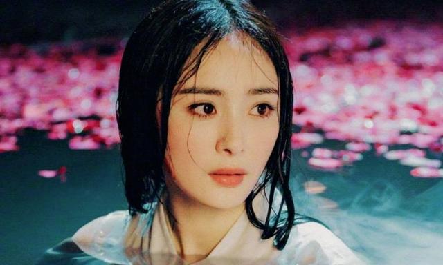 娱乐圈里曾被誉为“梦中情人”的十二位女星，