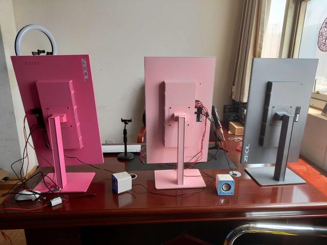 用手机直播屏太小，用电脑直播不方便，你还有第3种选择