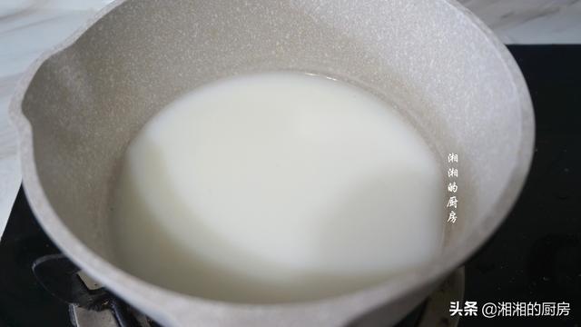自制老冰棍，用的是家家都有的材料，满满都是童年的味道