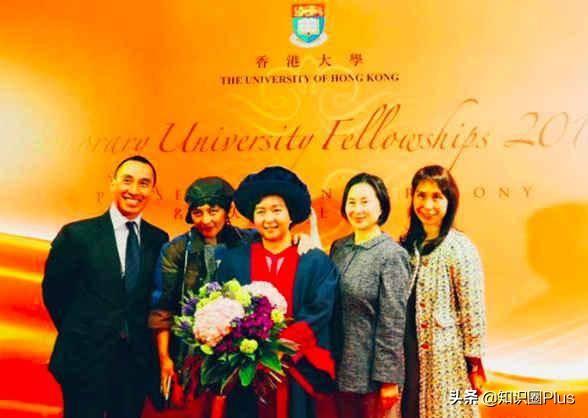 何鸿燊何氏家族悼文，留下四房十七杰，详细了