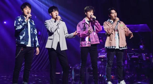 第二个仝卓？高天鹤被爆已"主动"解约，《天天向上》合照被删除